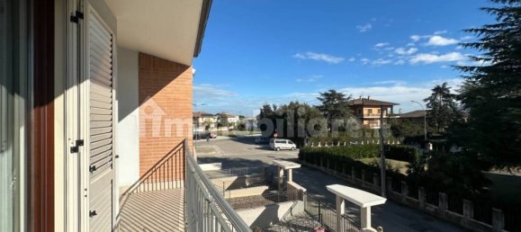 Дом с 3 спальнями в Коррополи, Италия № 43335 37