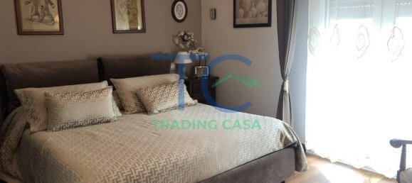 3 bedrooms Apartment in Piacenza, Italy No. 163213 17