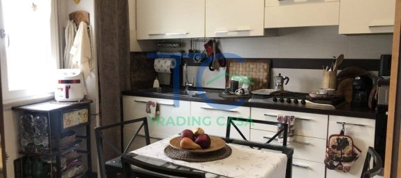 3 bedrooms Apartment in Piacenza, Italy No. 163213 9