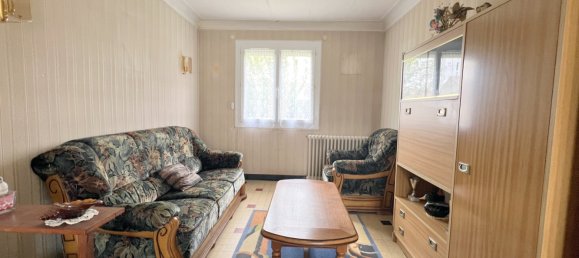 2 Schlafzimmer Haus in Bu, France, Nr. 65490 8