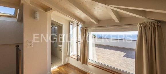 Квартира с 2 спальнями в Манерба дель Гарда, Италия № 127231 5