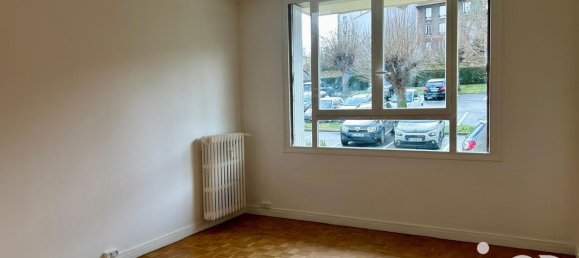2 bedrooms Apartment in Chatillon, France No. 163408 9