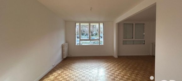 2 bedrooms Apartment in Chatillon, France No. 163408 3