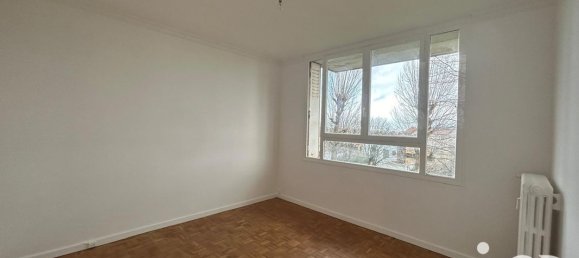 2 bedrooms Apartment in Chatillon, France No. 163408 14