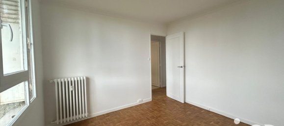 2 bedrooms Apartment in Chatillon, France No. 163408 15