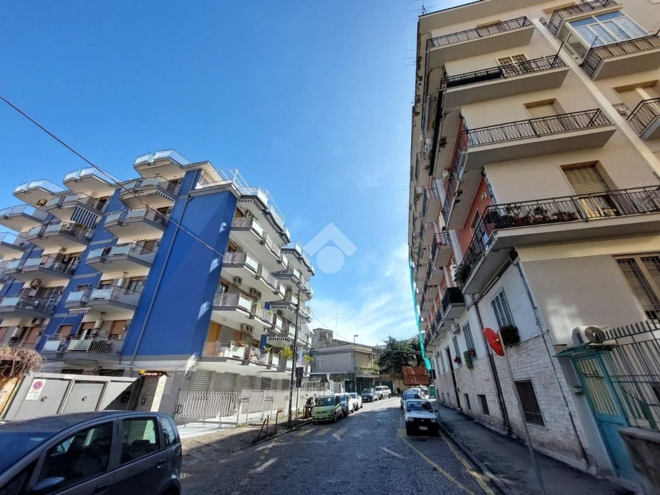 3-Zimmer Wohnung in Naples, Italy, Nr. 53893
