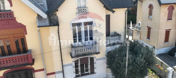 4 bedrooms Villa in Bollate, Italy No. 283578 38