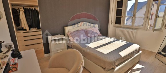 4 bedrooms Villa in Bollate, Italy No. 283578 16