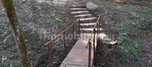 30000m² Land in Baschi, Italy No. 251085 2