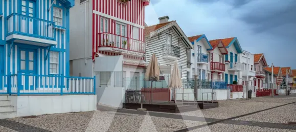 48m² Commercial property in Aveiro, Portugal No. 81162 19