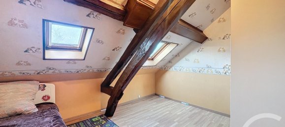 4 bedrooms House in Saint-Germain, France No. 39585 7