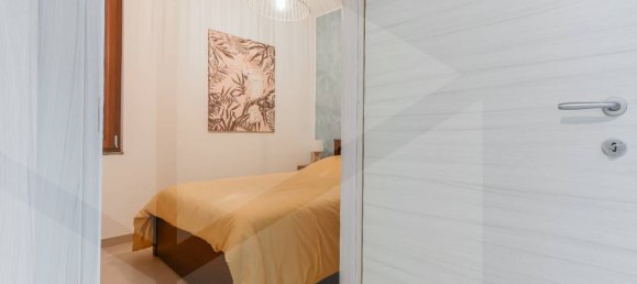 2 rooms Apartment in Milan, Italy No. 241803 8