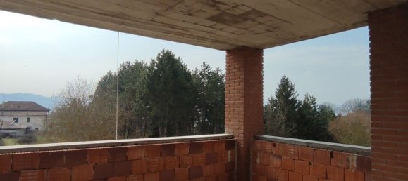 8 rooms House in Acqui Terme, Italy No. 129403 7