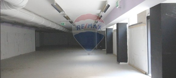 1490m² Commercial property in Brescia, Italy No. 145652 7