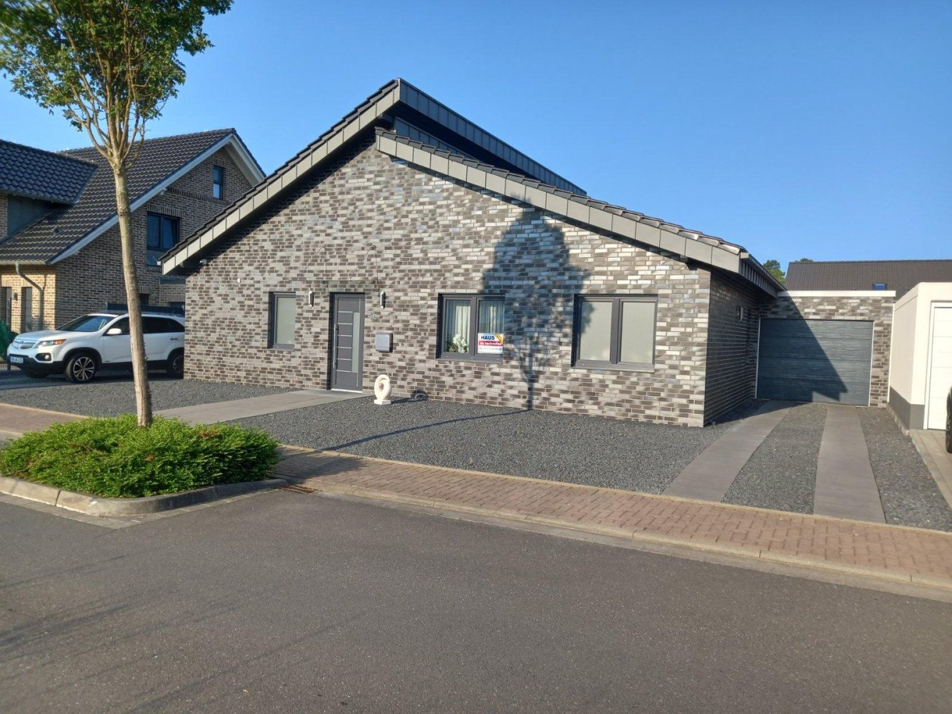 Бунгало с 2 спальнями в Хайнсберг, Германия № 235709