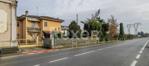 3غرفة شقة في Castelnuovo Bocca d'Adda, Italy رقم 157106 25