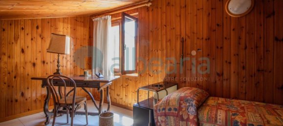 Villa de 4 dormitorios en Follonica, Italy No. 204661 23