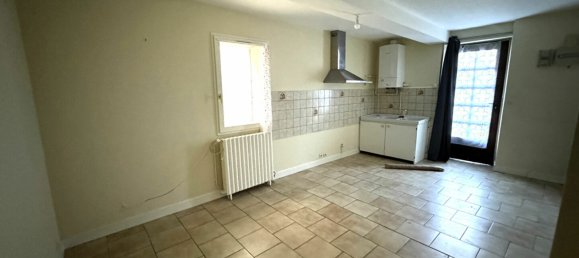 3 Schlafzimmer Gebäude in Brou, France, Nr. 78433 4