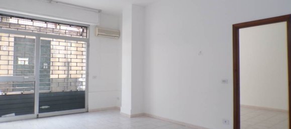 2 rooms Commercial property in Aci Catena, Italy No. 44179 15