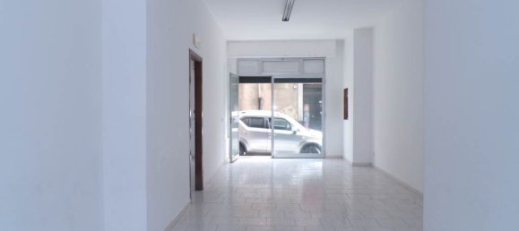 2 rooms Commercial property in Aci Catena, Italy No. 44179 9