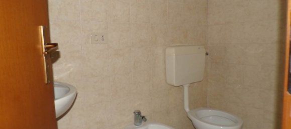 2 rooms Commercial property in Aci Catena, Italy No. 44179 20