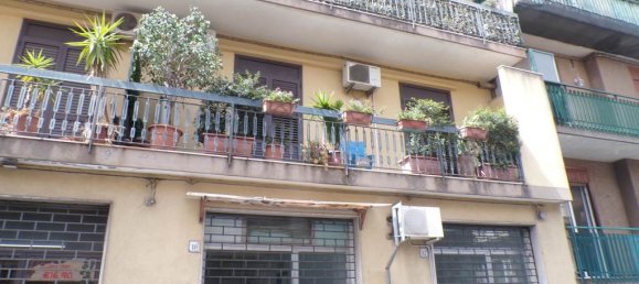 2 rooms Commercial property in Aci Catena, Italy No. 44179 2