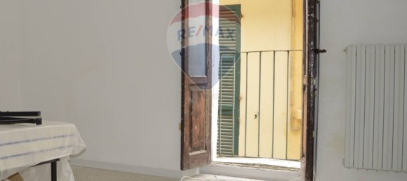 Квартира с 2 комнатами в Пенне, Италия № 303490 3