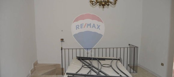 Квартира с 2 комнатами в Пенне, Италия № 303490 2