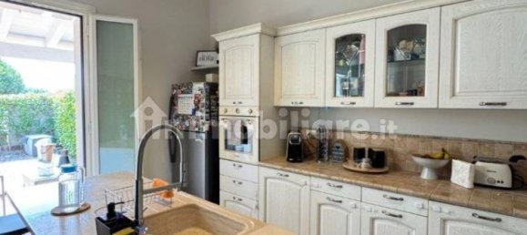 3 Schlafzimmer Villa in Altopascio, Italy, Nr. 325562 8