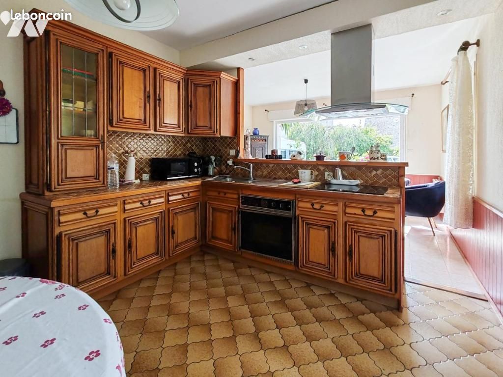 3 غرف نوم فيلا في Saint-Pol-de-Leon, France رقم 331886