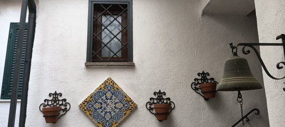 Квартира с 8 комнатами в Ветралла, Италия № 233124 28