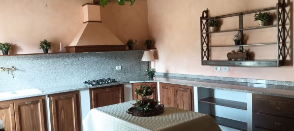 Квартира с 8 комнатами в Ветралла, Италия № 233124 3