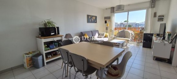 1 bedroom Apartment in La Roche-sur-Yon, France No. 285295 2