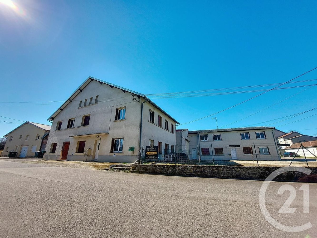 Gebäude in Gironcourt-sur-Vraine, France 764m², Nr. 221898