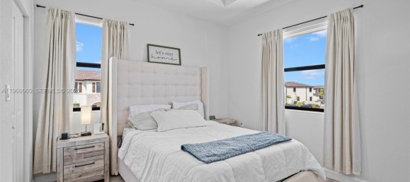 3 bedrooms Duplex for sale in Miami, Miami-Dade, Florida, USA № 614382 20