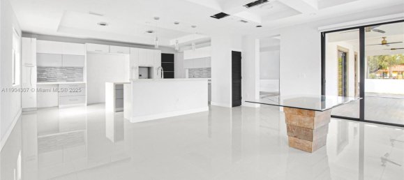 7 Schlafzimmer Villa in Miami, USA, Nr. 615868 17