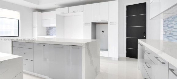 7 Schlafzimmer Villa in Miami, USA, Nr. 615868 16