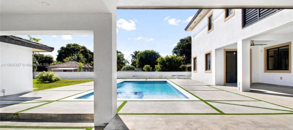7 Schlafzimmer Villa in Miami, USA, Nr. 615868 3