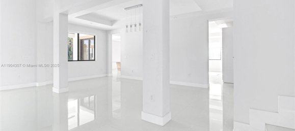 7 Schlafzimmer Villa in Miami, USA, Nr. 615868 21
