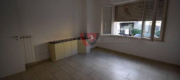 2 bedrooms Apartment in Colle di Val d'Elsa, Italy No. 163571 9
