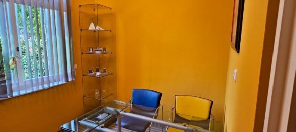 Büro in Zwickau, Germany 241m², Nr. 125523 10