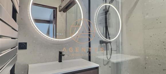 3 Schlafzimmer Haus in Creteil, France, Nr. 149283 7