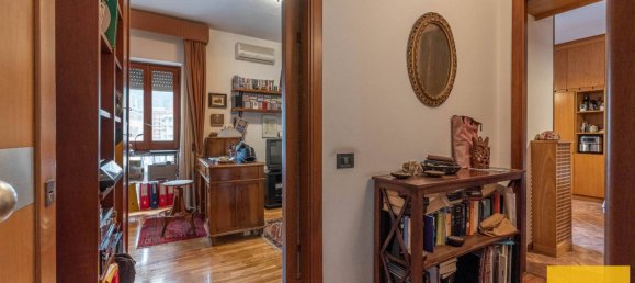 3 غرف نوم شقة في Palermo, Italy رقم 359099 6