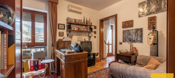 3 غرف نوم شقة في Palermo, Italy رقم 359099 7