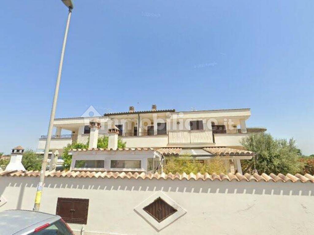 2 bedrooms Apartment in Pomezia, Italy No. 192062