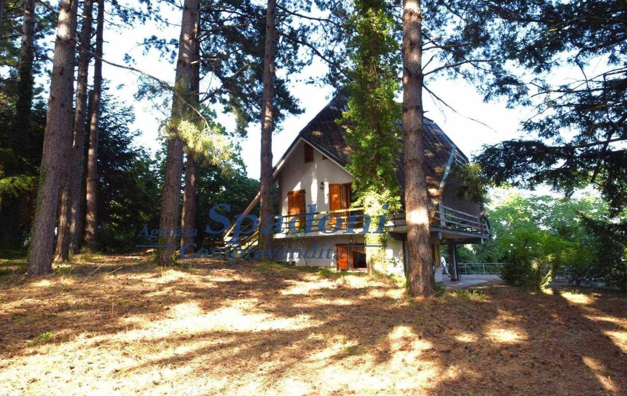 9 rooms Villa in Marliana, Italy No. 24907