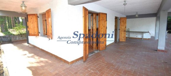 9 rooms Villa in Marliana, Italy No. 24907 15