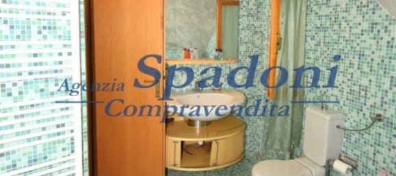 9 rooms Villa in Marliana, Italy No. 24907 11