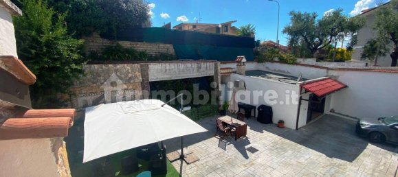 Villa de 2 dormitorios en Guidonia Montecelio, Italy No. 375258 12