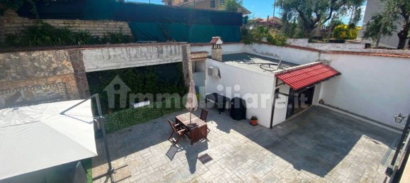 Villa de 2 dormitorios en Guidonia Montecelio, Italy No. 375258 11